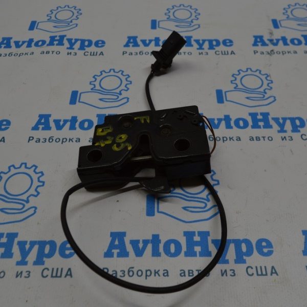 Замок капота VW Passat b7 USA с датчиком 5C7-823-509-B