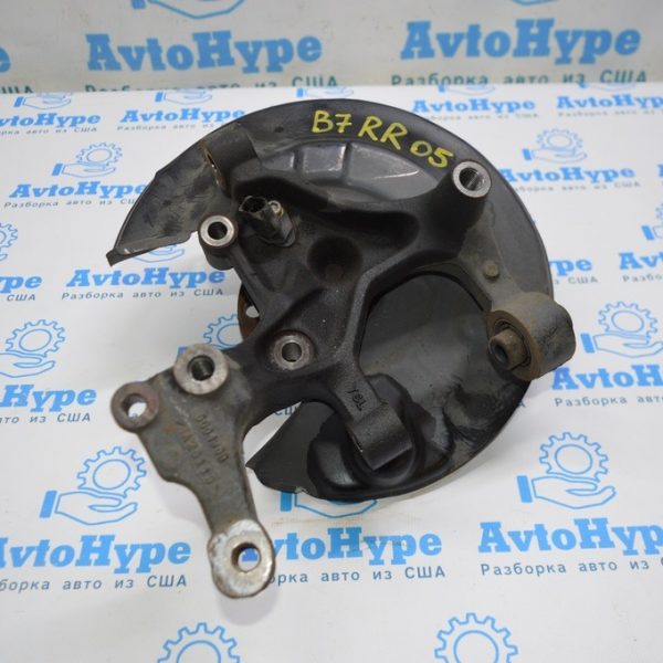 Цапфа со ступицей зад прав VW Passat b7 USA (05) 5C0505436A