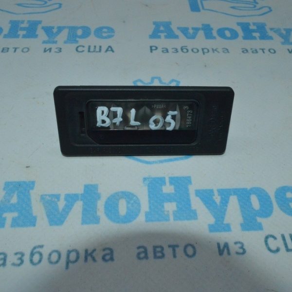 Подсветка номера лев VW Passat b7 USA 5N0-943-021-B