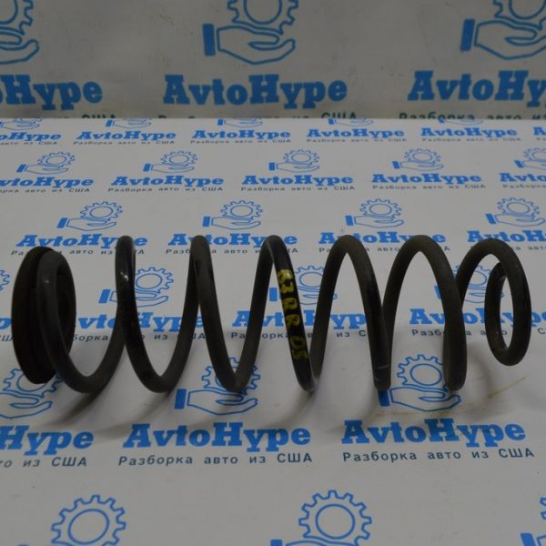 Пружина зад прав VW Passat b7 USA 1K0-511-115-BG