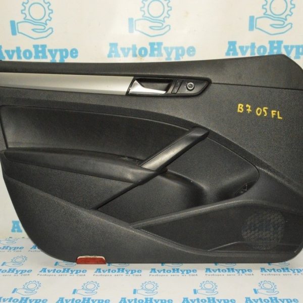 Обшивка двери (карточка) перед лев VW Passat b7 USA черн с серой вставкой 561-867-011-F-OUS