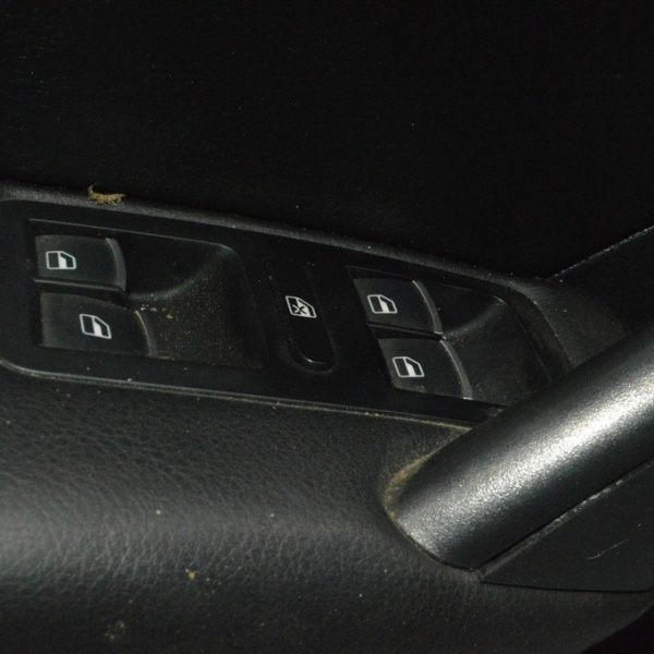 Управление стеклоподъемником перед лев VW Passat b7 USA 5K4-959-857-A-XSH