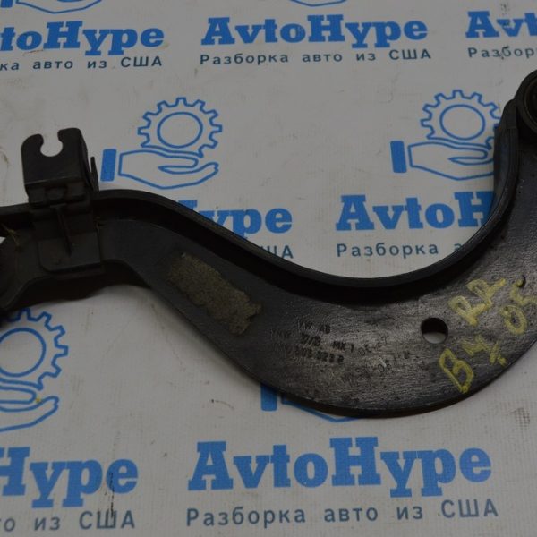 Рычаг верхний зад прав VW Passat b7 USA (05) 5Q0-505-323-C