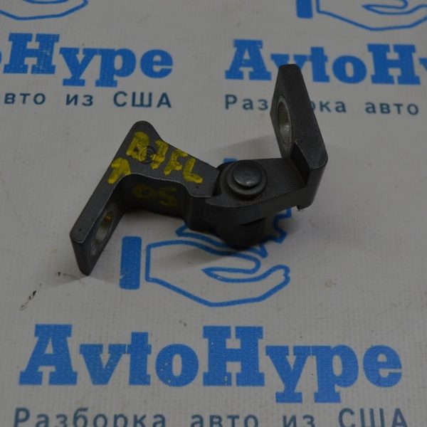 Петля двери верхняя перед лев VW Passat b7 USA 7N0-831-401-C