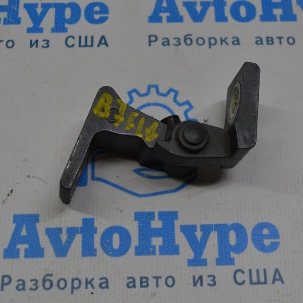 Петля двери нижняя перед лев VW Passat b7 USA 7N0-831-401-C