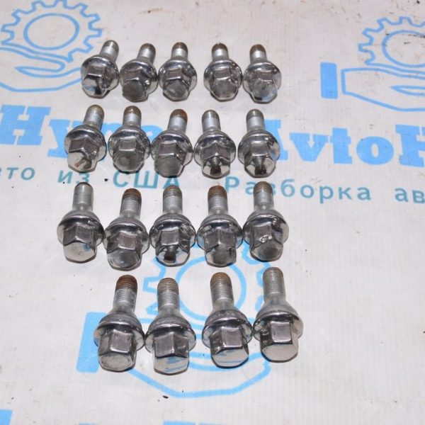 Болт колесный Jeep Renegade 15- тип 1 68230868AA 68230868AA