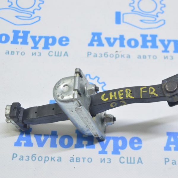 Ограничитель двери перед прав Jeep Renegade 15- 68247275AA