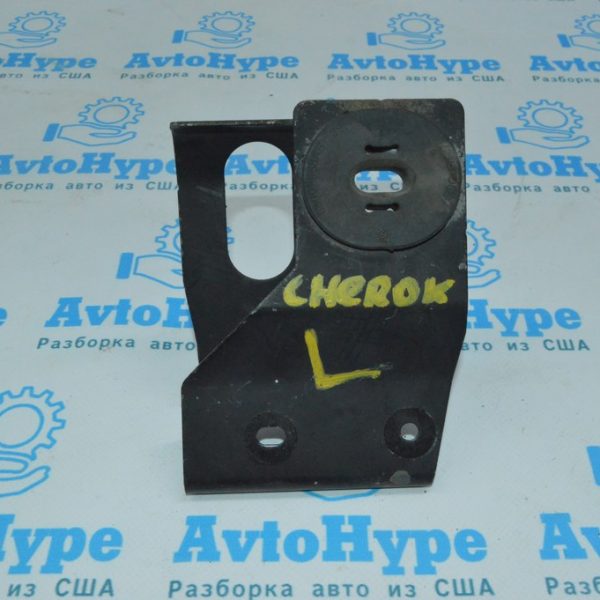 Кронштейн радиатора низ лев Jeep Cherokee KL 14- 2.4 68195879AA