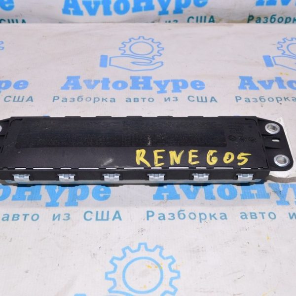 Подушка безопасности airbag коленная водительская лев Jeep Renegade 15- 68346444AA