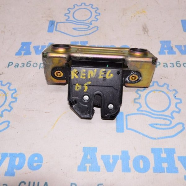 Замок двери багажника Jeep Renegade 15- 68438842AA