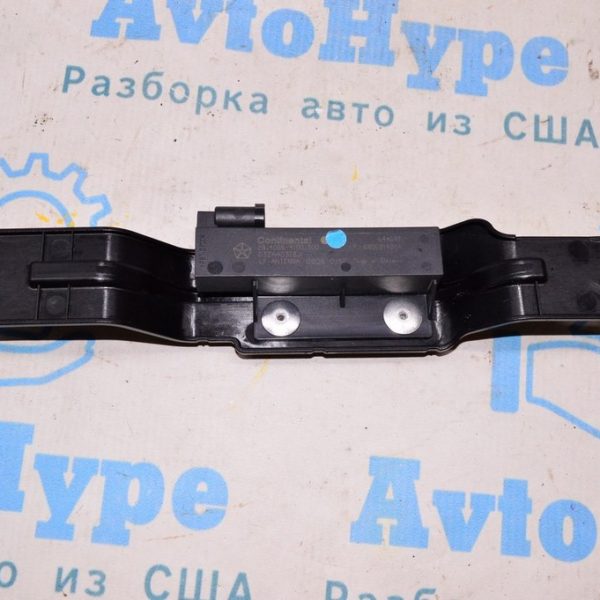 Антенна Keyless Jeep Renegade 15- на двери багажника 68068148AA