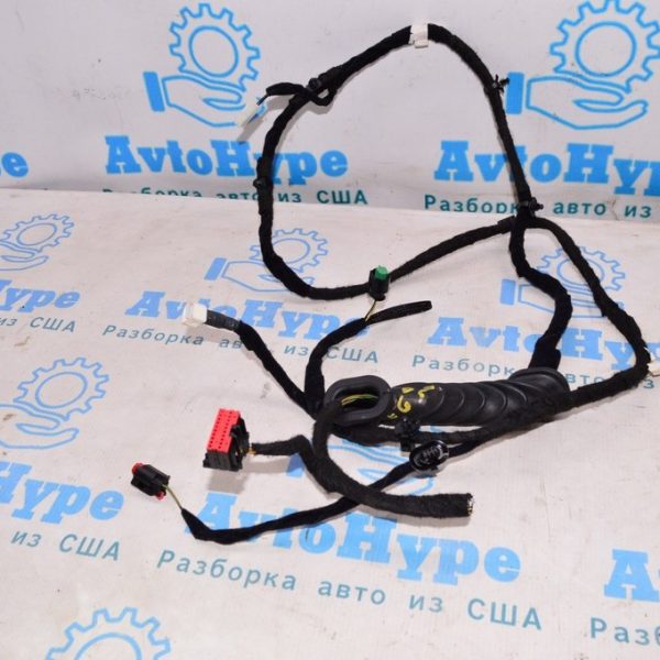 Проводка двери багажника Jeep Renegade 18-20 рест под камеру и keyless (05)