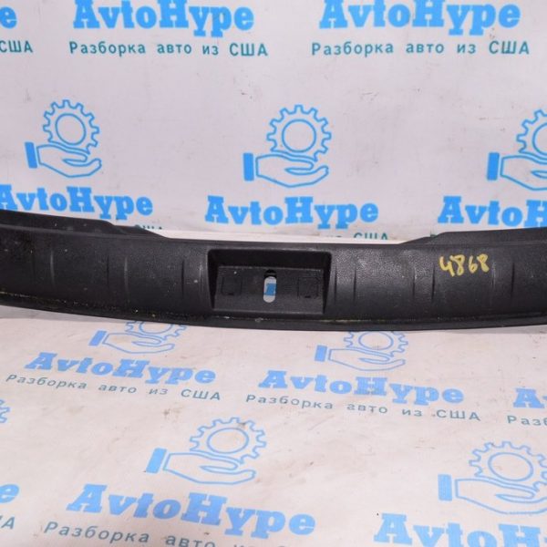 Накладка проема багажника Jeep Renegade 15- черн 6NM38LXHAA