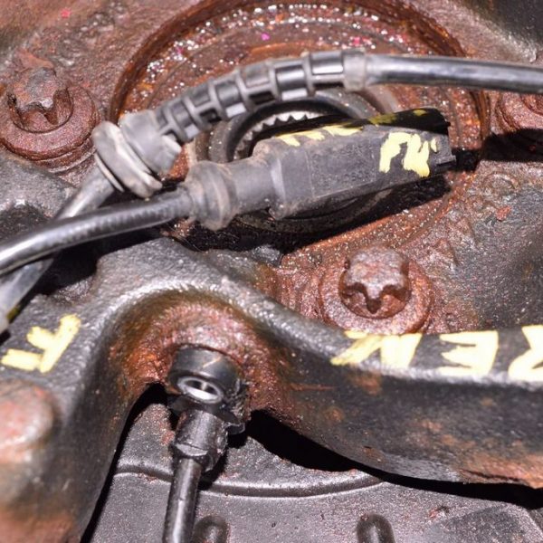 Датчик ABS перед прав Jeep Renegade 15- awd 68246922AA