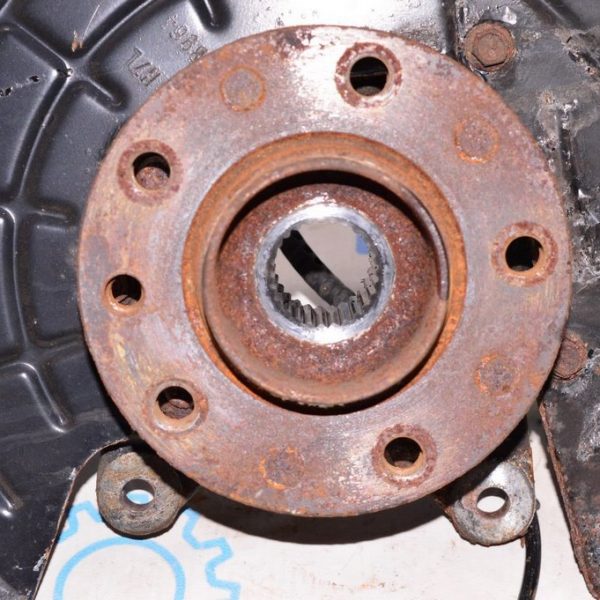 Ступица зад лев Jeep Renegade 15- AWD одна с датчиком абс 68246453AA