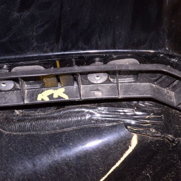 Крепление заднего бампера правое Jeep Renegade 15- 68255521AA