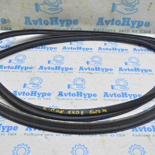 Уплотнитель (резина) двери багажника Ford C-max MK2 13- AM5Z5843720A