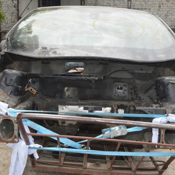 Лобовое стекло Ford C-max MK2 13- (03) FM5Z5803100B