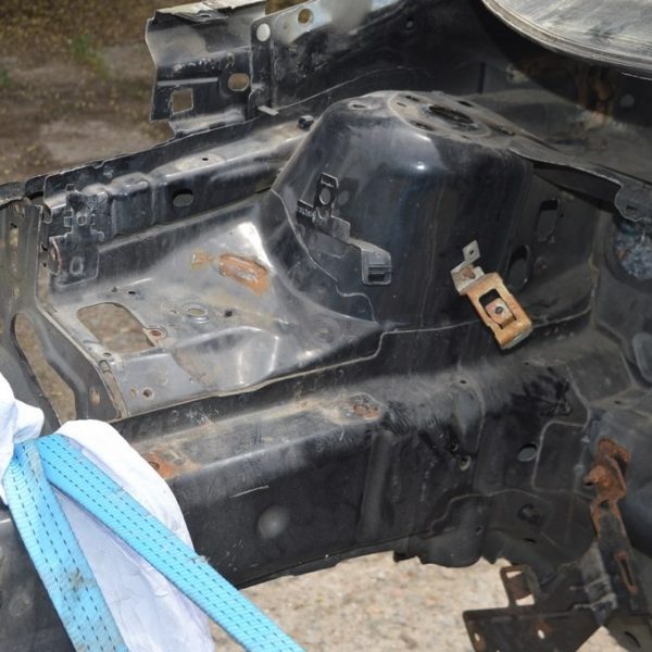 Четверть передняя правая Ford C-max MK2 13- (03) FV6Z16055A