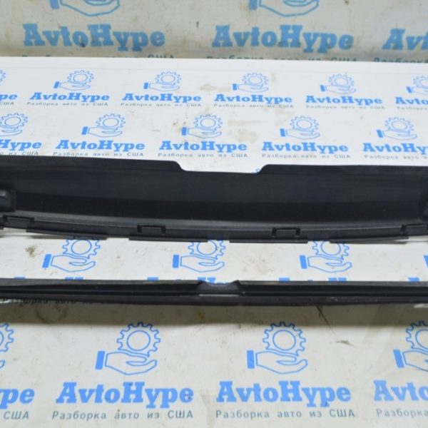 Дефлектор радиатора низ Ford C-max MK2 13- DM5Z8327A