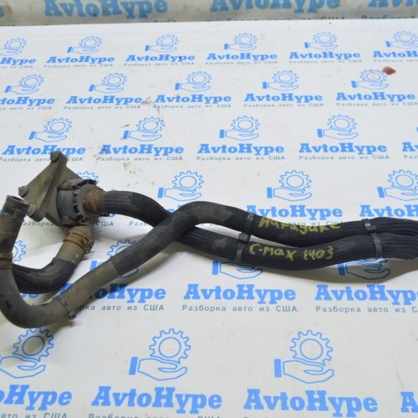 Патрубки охлаждения на насос охлаждения с радиатора,пара Ford C-max MK2 13-18 (03) DM58-8b274-bd