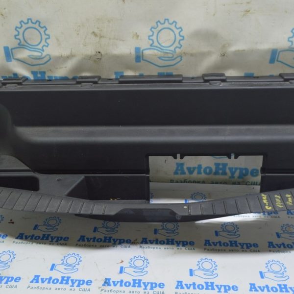 Накладка проема багажника Ford C-max MK2 13-18 черная, Energi (03) DM5Z-5840320-AA