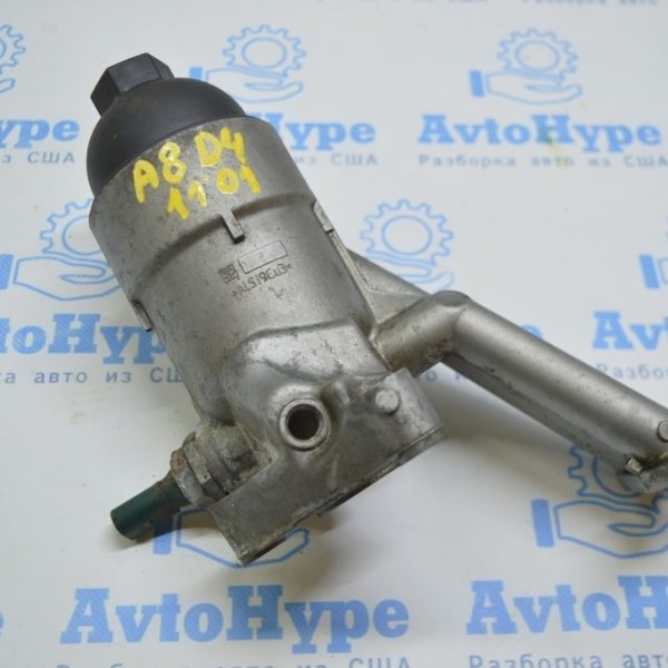 Кронштйн масляного фильтра 4.2 Audi A8 D4 10-17 079115401AA