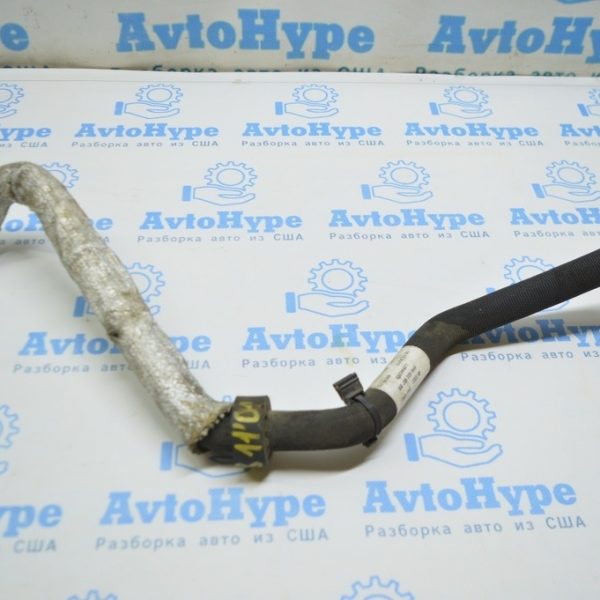 Патрубок охлаждения 13 4.2 Audi A8 D4 10-17 4h0422887bb