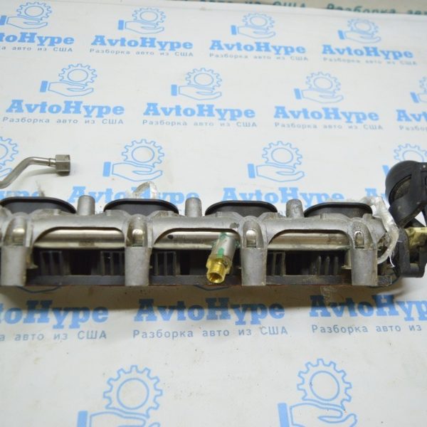 Топливная рейка левая 4.2 Audi A8 D4 10-17 079 133 315aq