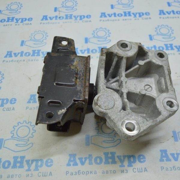 Подушка двигателя левая Hyundai Elantra AD 17- 2.0 акпп (03) без кронштейна 21830-F3300