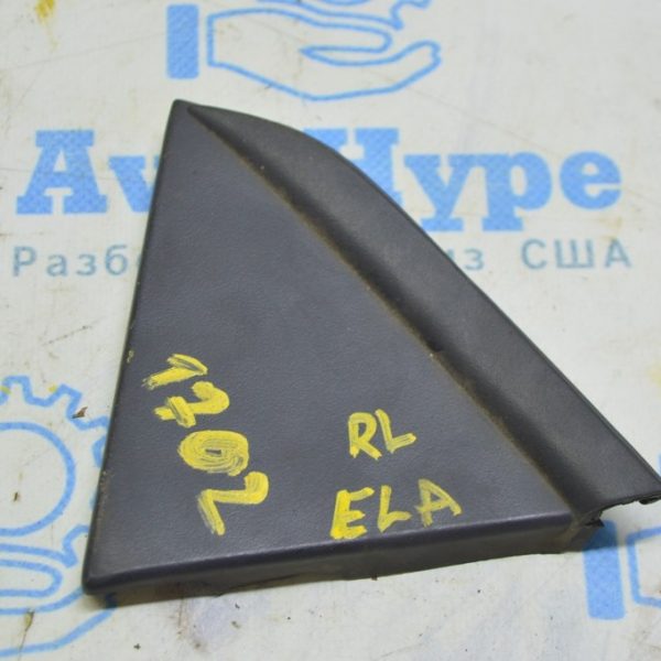 Накладка двери треугольник зад лев Hyundai Elantra AD 17- 83830-A5000