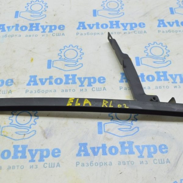 Направляющая стекла двери зад лев HYUNDAI ELANTRA AD 17- 83510-F2000