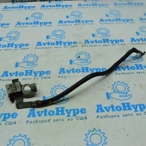 Клема АКБ - Ford Escape MK3 13- (08) вторая av6n-10c679-be