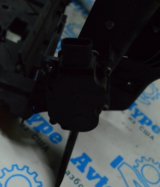 Моторчик актуатор жалюзи Ford Escape MK3 13-16 дорест 1.6 (08) BM51-8476-AB