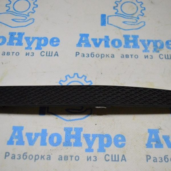 Накладка фары левая Ford Escape MK3 13-16 дорест галоген VPCJ5X8229A