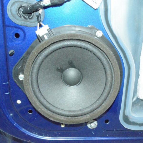 Динамик дверной перед прав Ford Escape MK3 13- CV6Z-18808-D