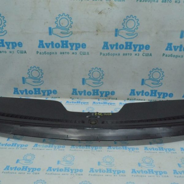 Накладка торпеды верхняя под лобовым стеклом Ford Escape MK3 13- CJ54-S046B62-AP