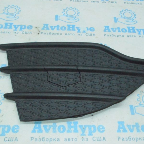 Решетка переднего бампера правая Ford Escape MK3 13-16 дорест мат CJ5Z-17E810-AA