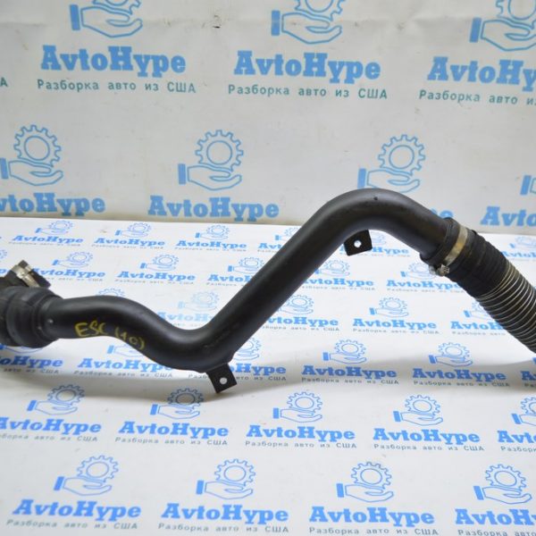 Патрубок левый Ford Escape mk3 13- 2.0T CV6Z-6C646-A