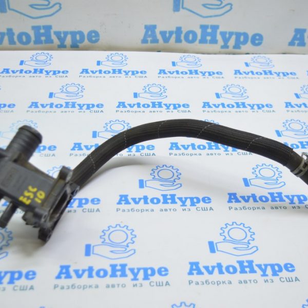 Патрубок охлаждения длинный Ford Escape MK3 13- (10) 2.0 ag9e-8a582-aa