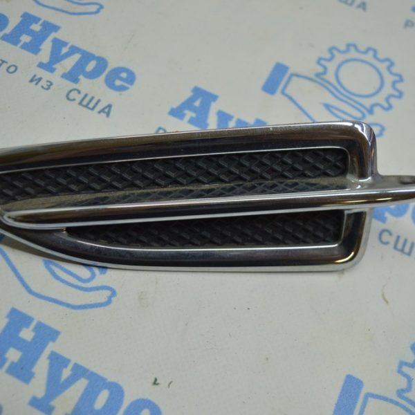 Молдинг крыла перед лев Ford Escape MK3 13- хром CJ5Z-16228-AA