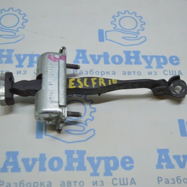 Ограничитель двери перед прав Ford Escape MK3 13- CJ5Z-7823552-A