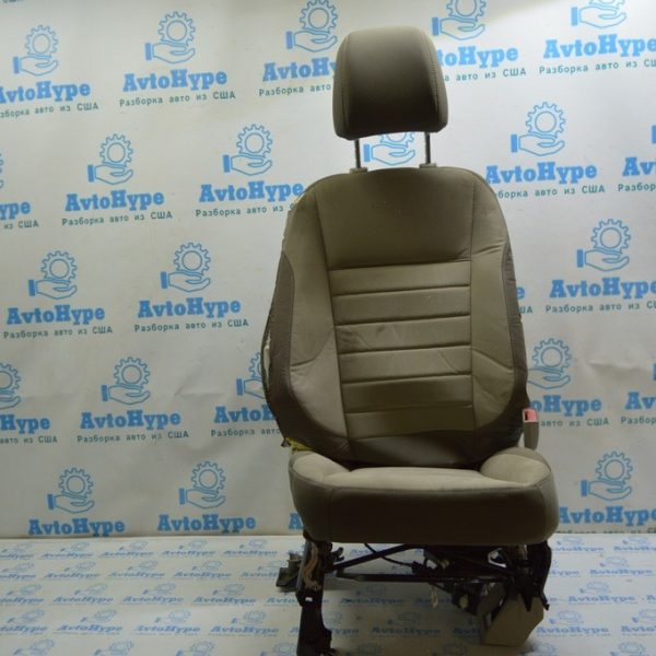 Пассажирское сидение Ford Escape MK3 13- беж тряпка (10) деф. на зч CJ5Z-7862900-AB