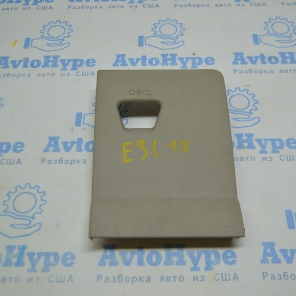 Накладка подторпедная лев Ford Escape MK3 13-16 беж CJ54-S043K93-CDW