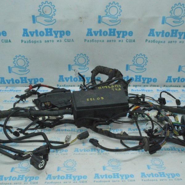 Проводка подкапотная с блоком предохранителей Ford Escape MK3 13- (09) 2.0t FV4T-14K733-R59CL