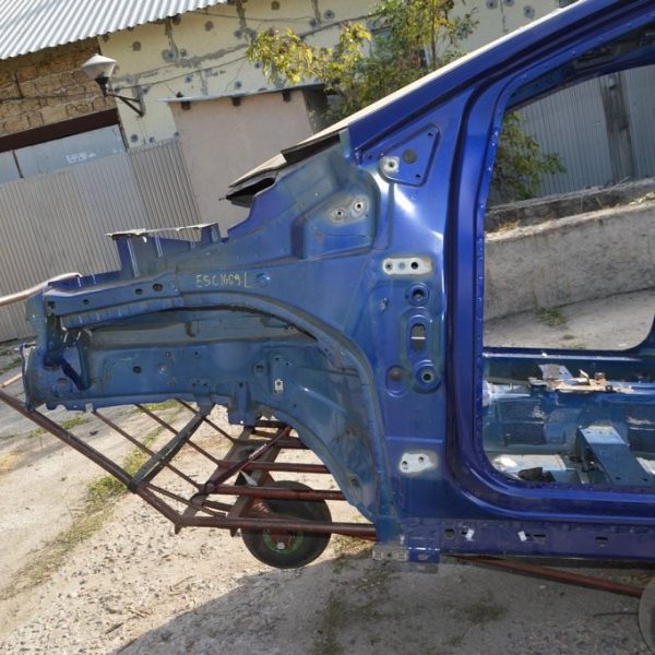 Четверть передняя левая Ford Escape MK3 13-16 дорест синий цвет J4(09) CV6Z-16055-B