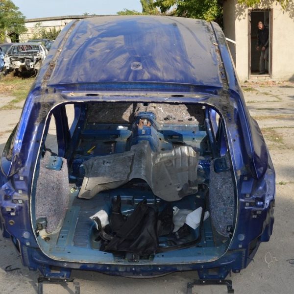 Задняя панель Ford Escape MK3 13- (09) синяя AM5Z-5840320-B