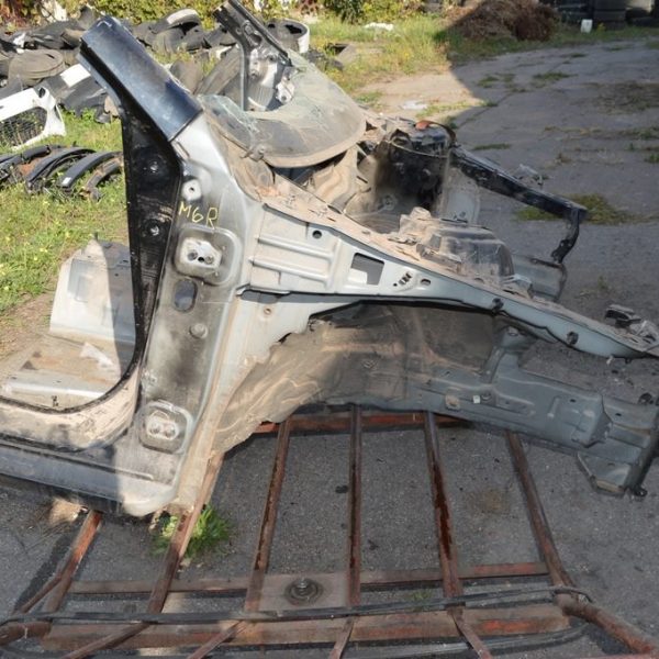 Четверть передняя правая Mazda6 13-17 с ресничкой, черная GHP9-53-210D