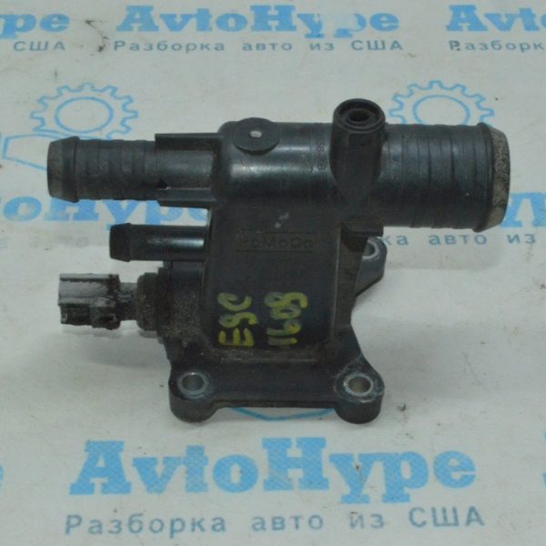 Фланец системы охлаждения Ford Escape MK3 13-16 2.0T CJ5Z-8K556-B