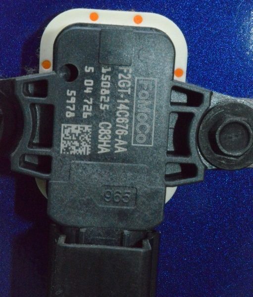 Датчик подушки безопасности дверь перед лев Ford Escape MK3 13- F2GT-14C676-AA